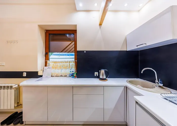 Spokojne Zacisze- In Rzeszow, Free Parking By Staynest