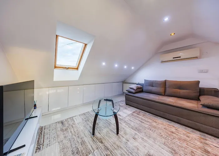 Spokojne Zacisze- In Rzeszow, Free Parking By Staynest Apartment